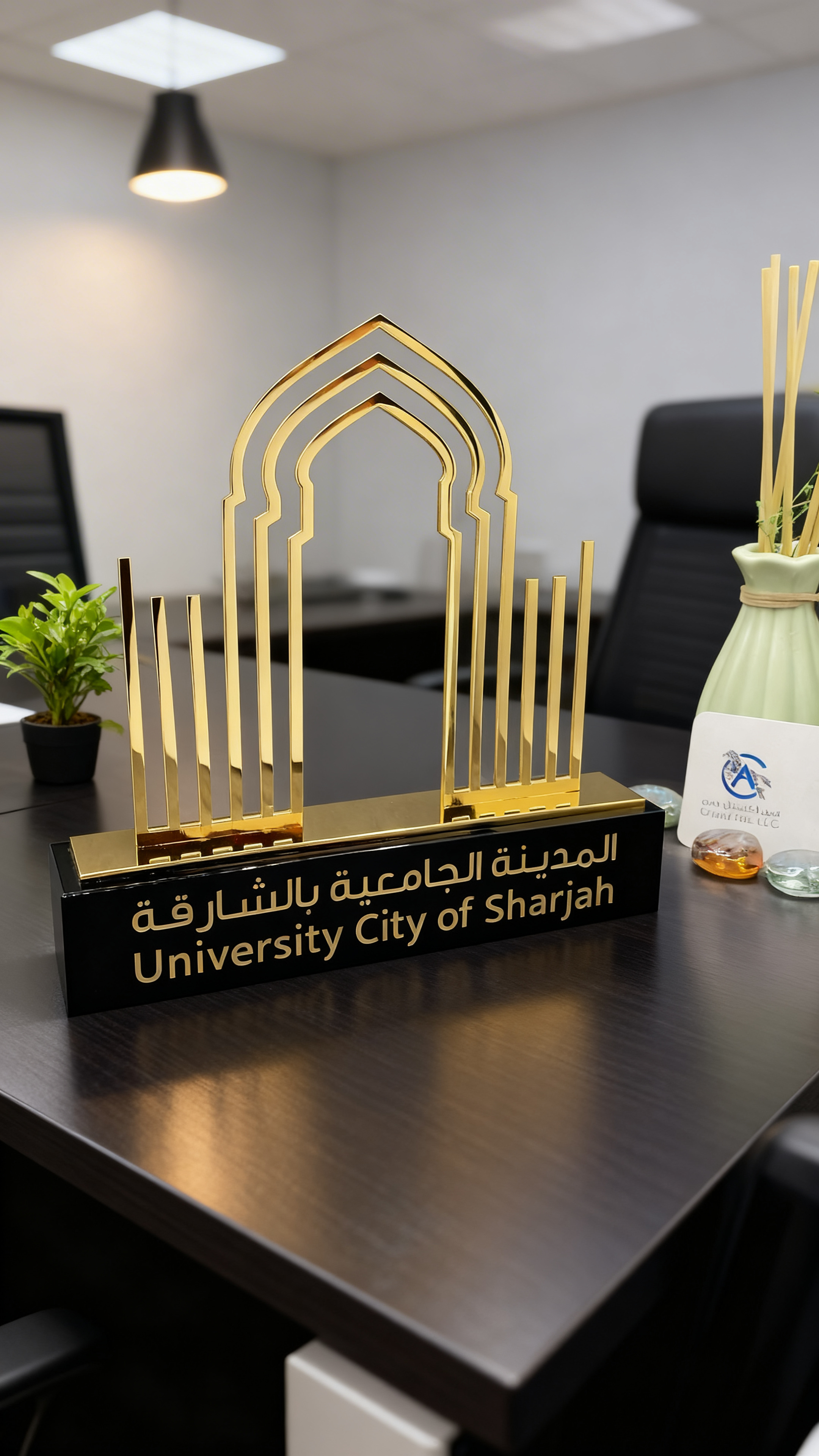 Crystal trophy with precision engraving